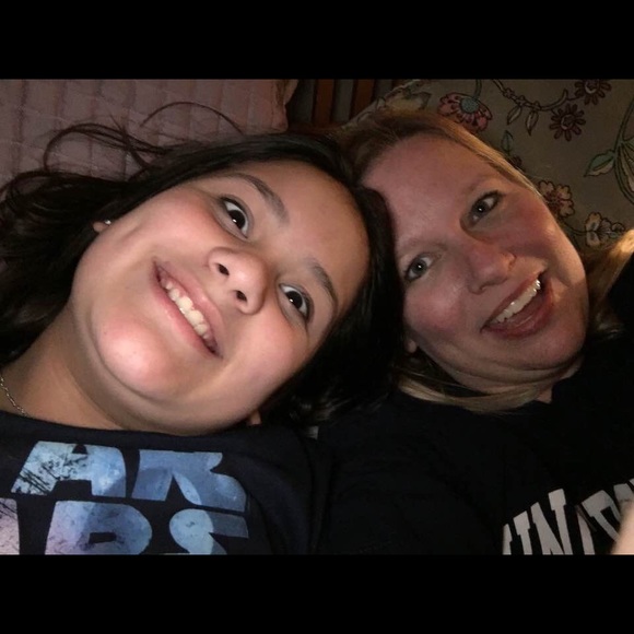 Meet your Posher, Heather - Picture 6 of 9